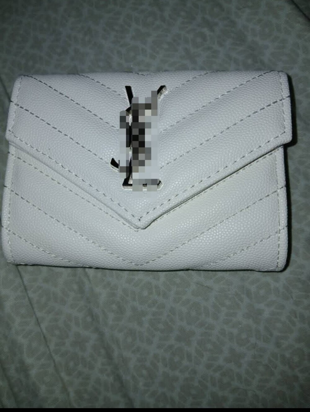Classic White Quilted Wallet with Metal Logo Accent